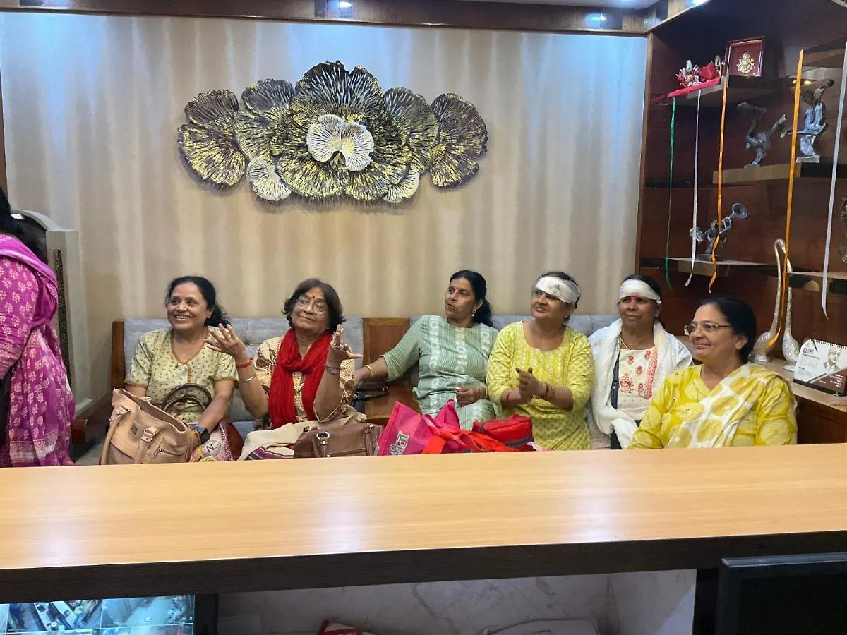 Hotel Benaras Gharana Inn Benares